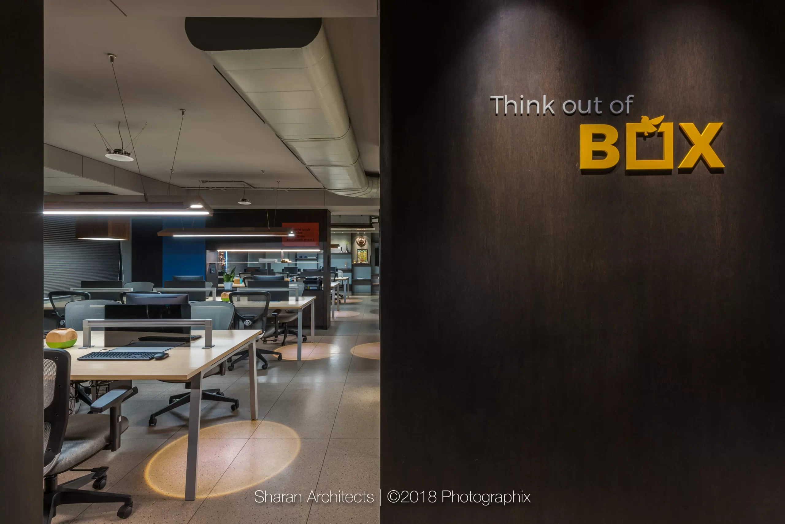 CoolLine Daikin AC Showroom Interior